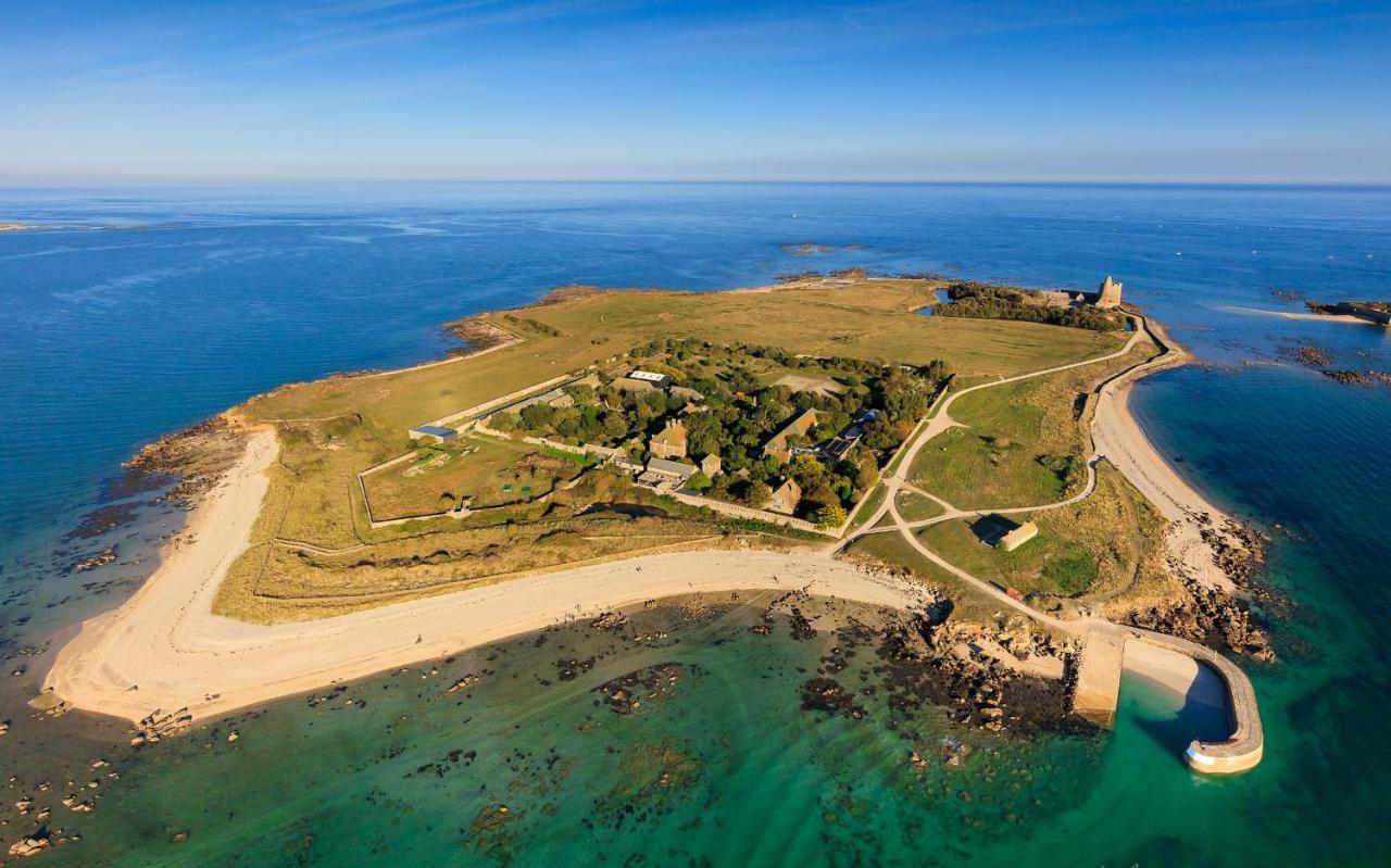 Villa Maison Normande Proche De La Mer Et Des Commodites Quettehou Exterior foto